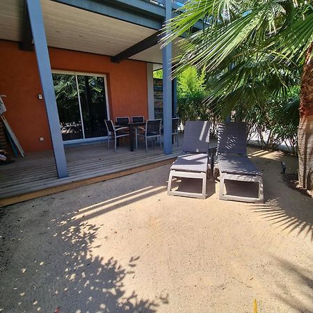 Residence Saint Pierre Grimaud Bagian luar foto