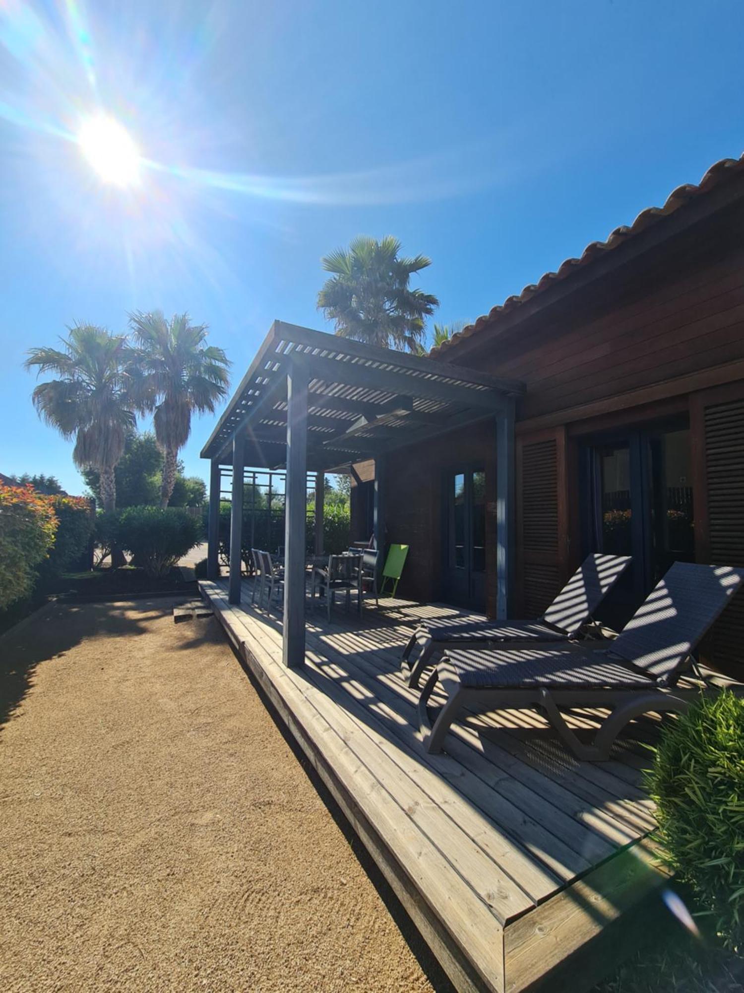 Residence Saint Pierre Grimaud Bagian luar foto