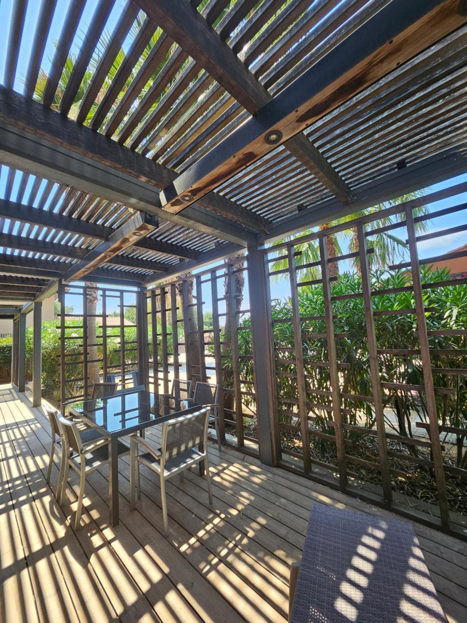 Residence Saint Pierre Grimaud Bagian luar foto